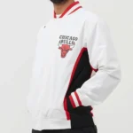 Chicago Bulls 1992-1993 Warm Up White Jacket